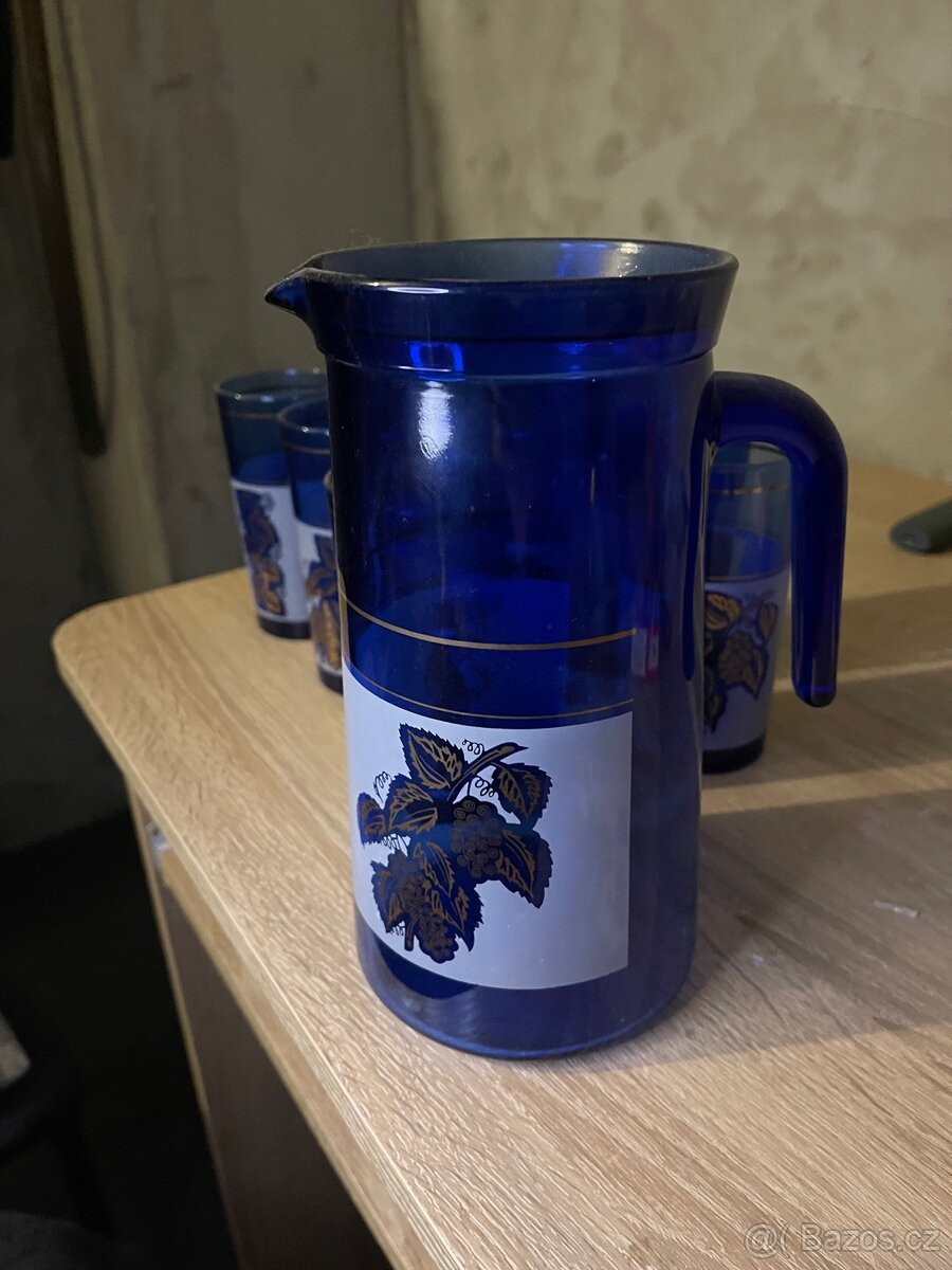 Starožitné věci - 8