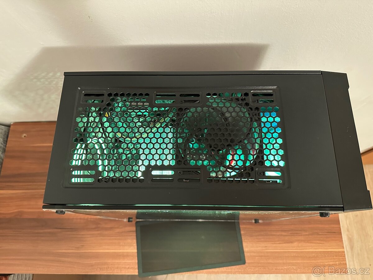 Herní počítač – RX 580 / Ryzen 5 3600 / 16GB RAM - 8