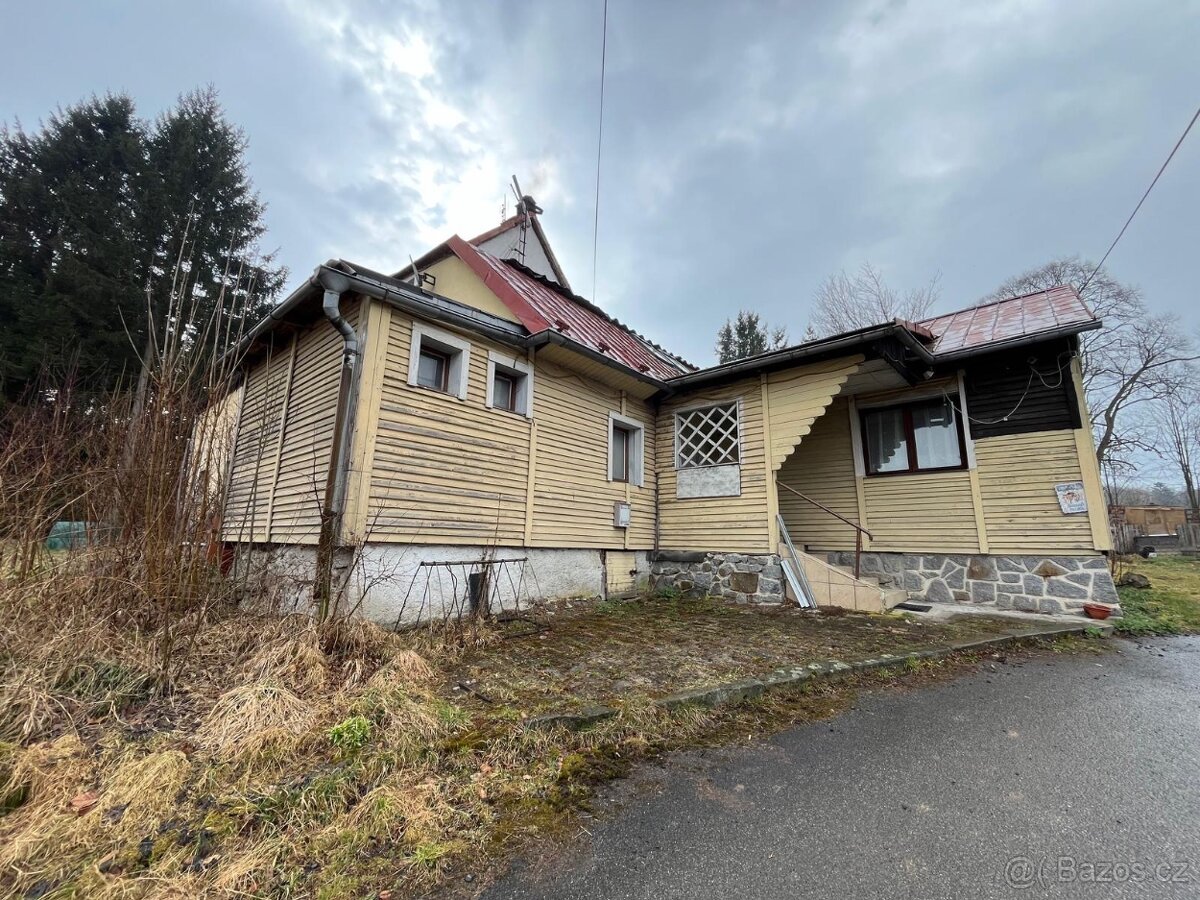 Prodej 2/9 RD a souboru pozemků, Staré Křečany, Děčín - 8