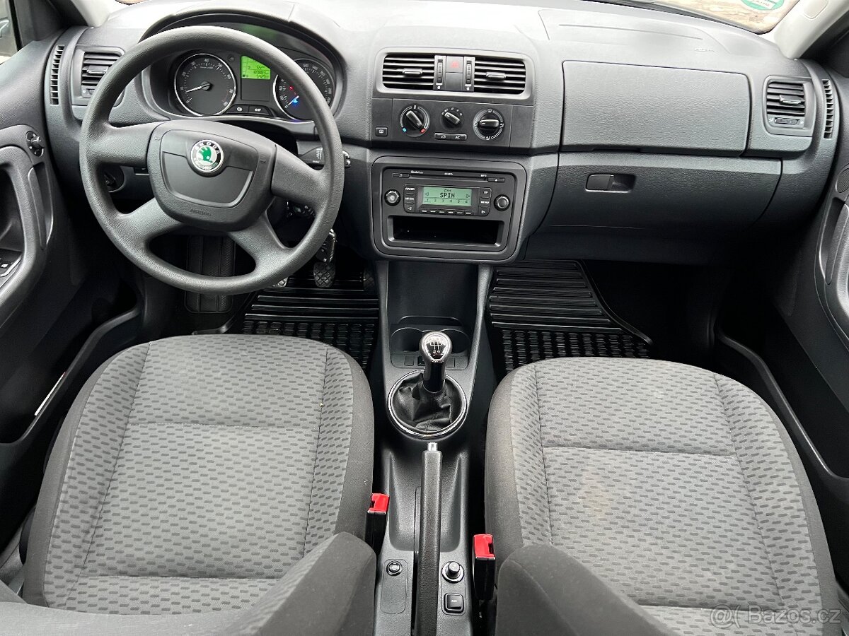 HEZKÁ ŠKODA FABIA 1.2 TSI - BEZ KOROZE - 2 SADY KOL - 8