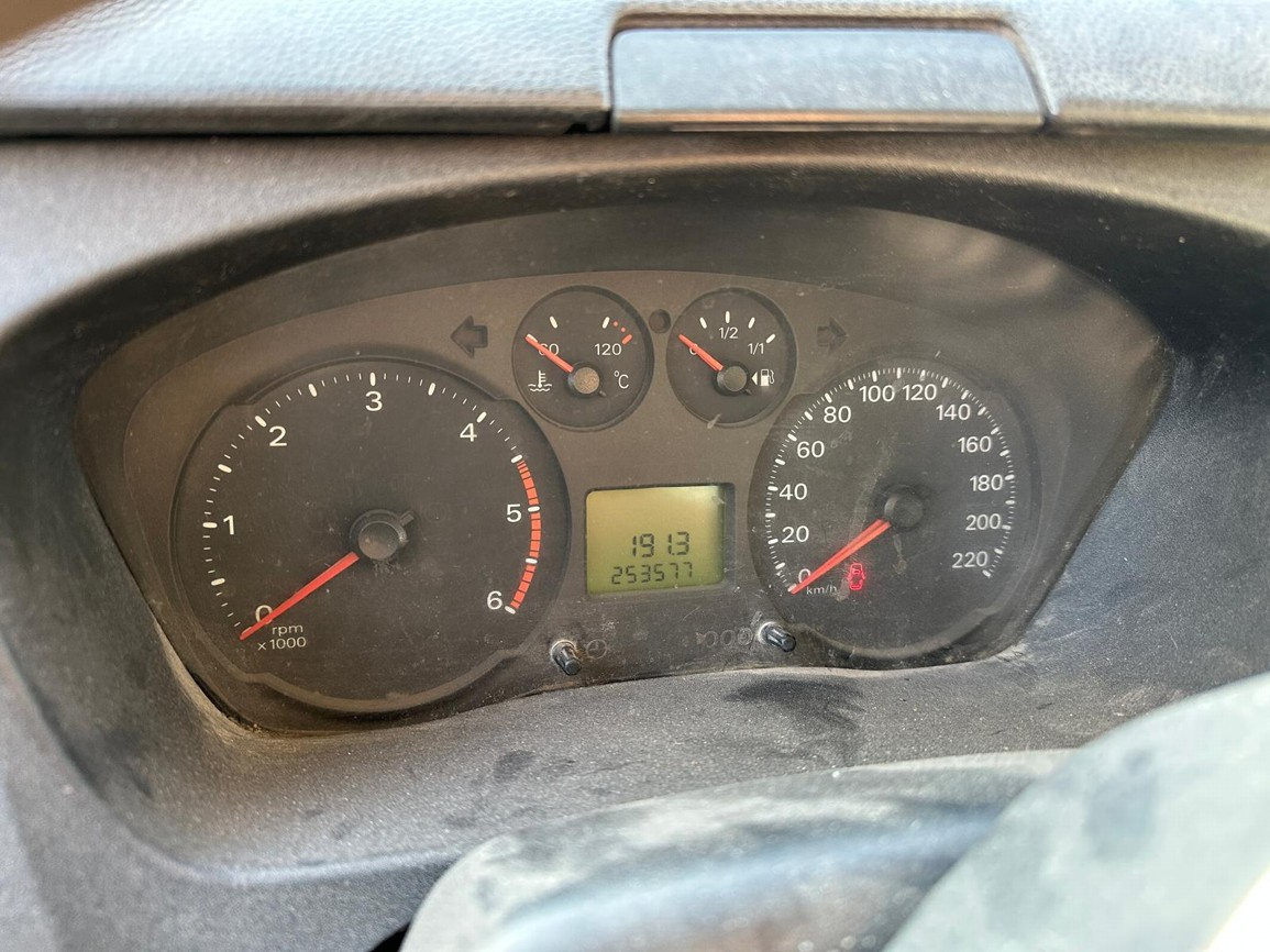 Nákladní automobil – Ford Transit - 8