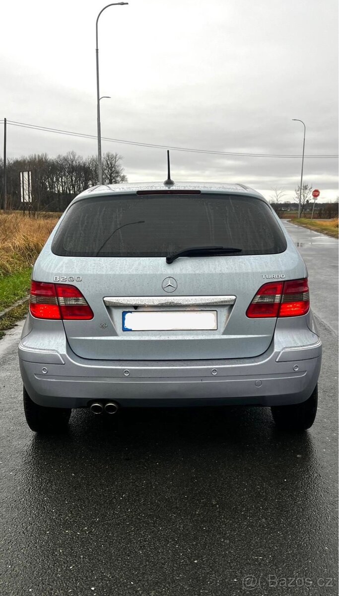 Mercedes Benz třídy B 200 Turbo - 8