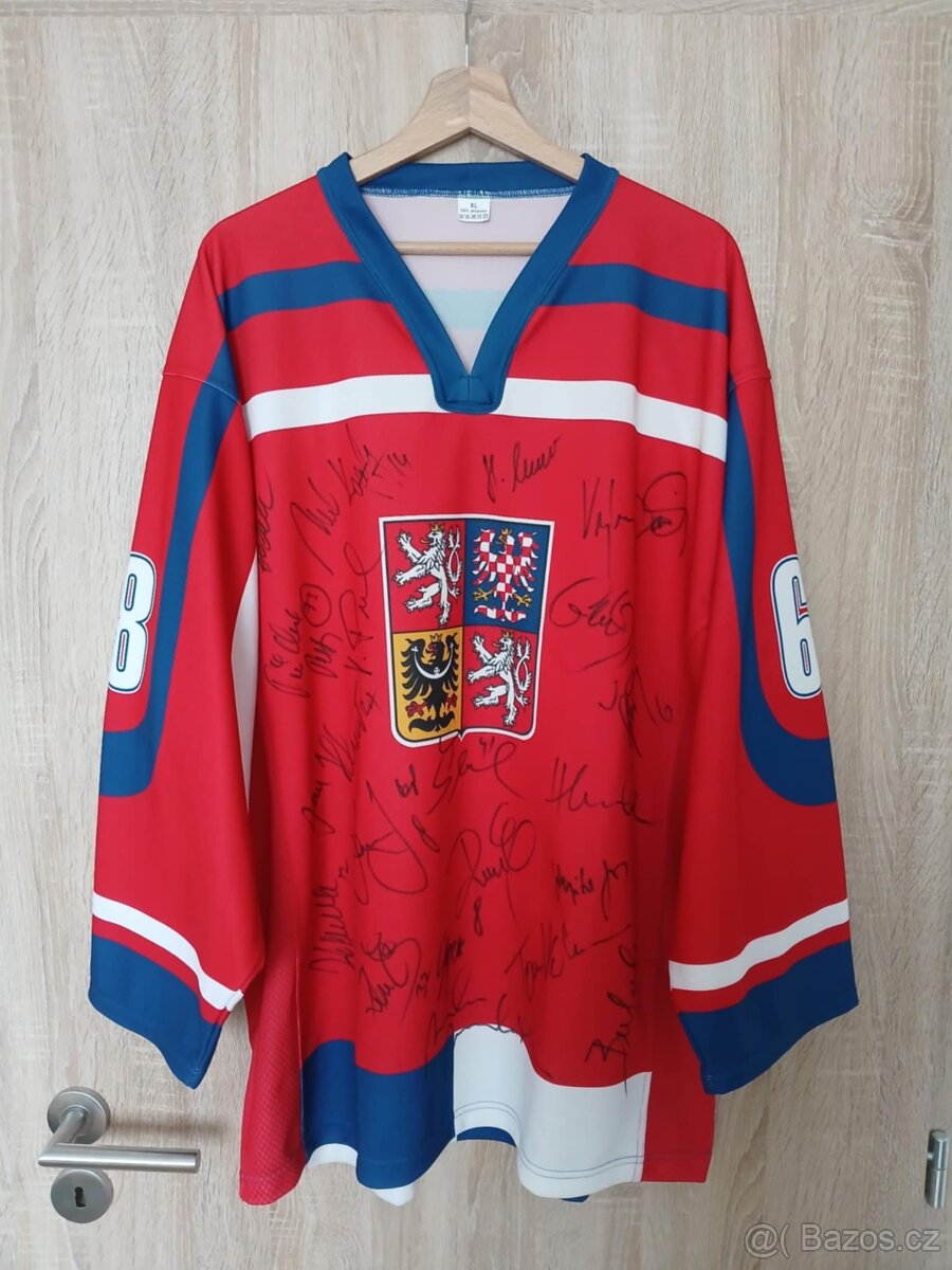 Hokejový dres ČR Jaromír Jágr - MS 2004 s podpisy hráčů - 8