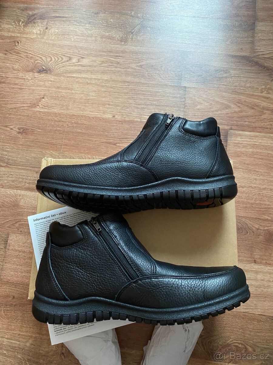 Nové pánské kožené zimní elegantní boty Baťa s kožich. - 44 - 8