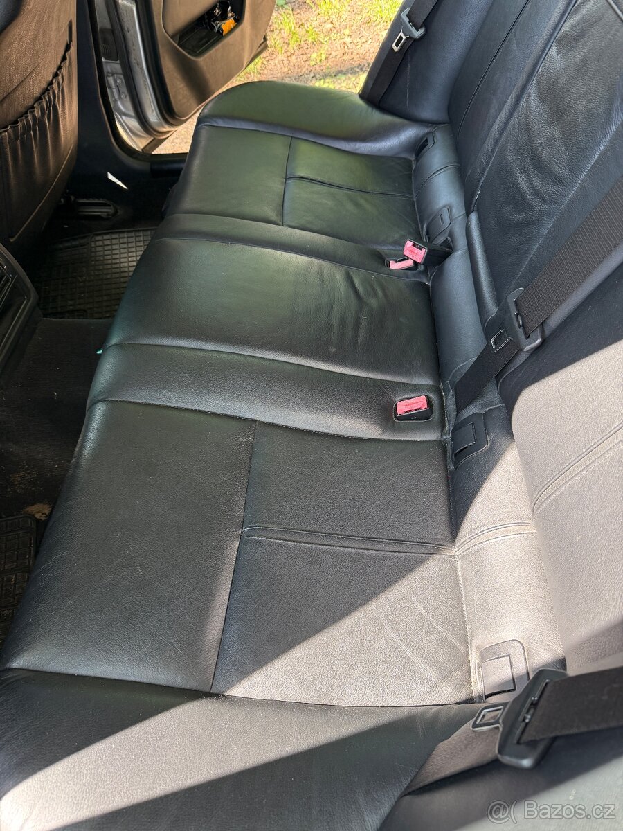 KOŽENÉ SEDAČKY E39 - 8