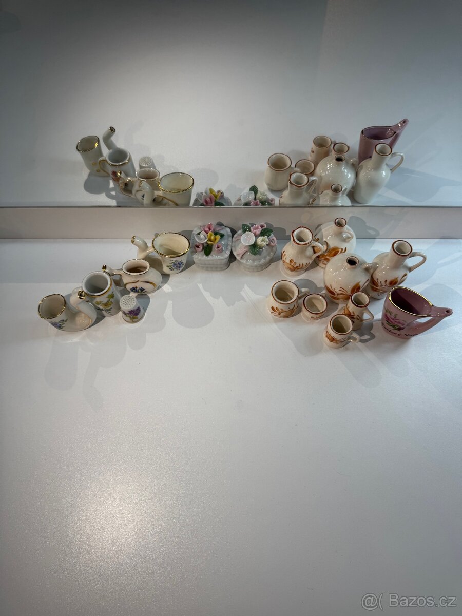 Sada porcelánových miniatur - 8