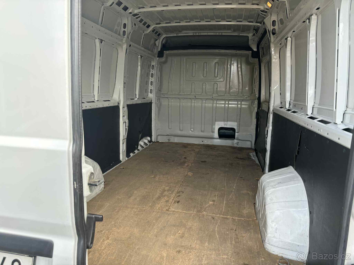 Prodám Citroën Jumper 2.0 HDi L4H2 - 8