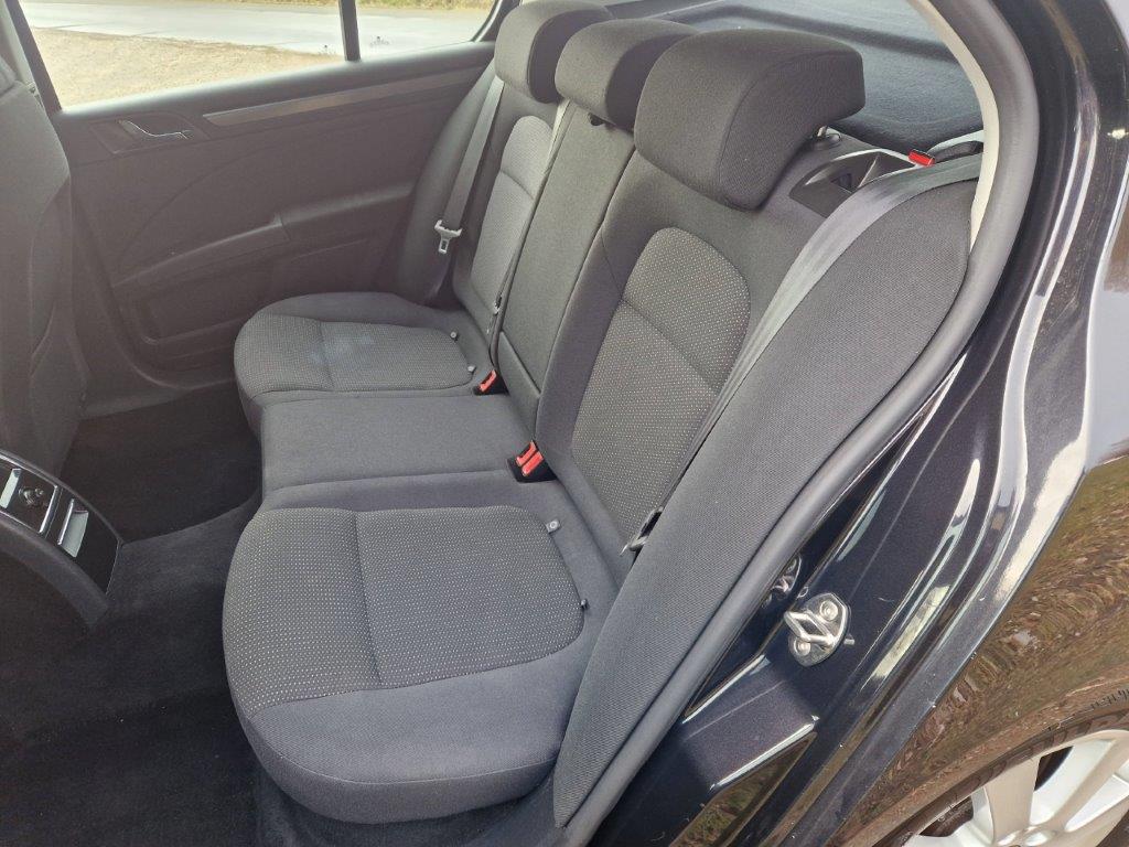 Škoda Superb 2 1,6 TDI, 77 KW xenony - 8