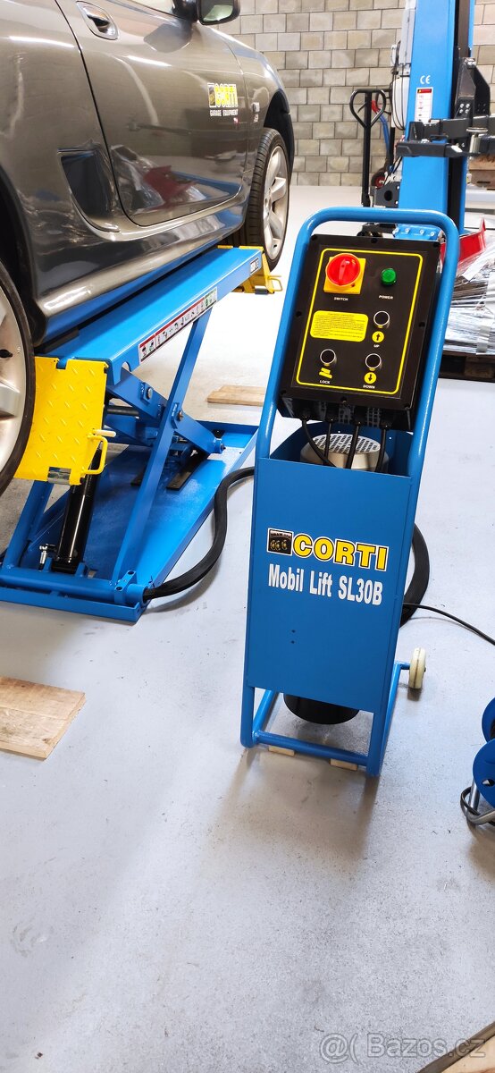 Nůžkový mobilní zvedák 3000 kg/ 1m ZÁRUKA - 8