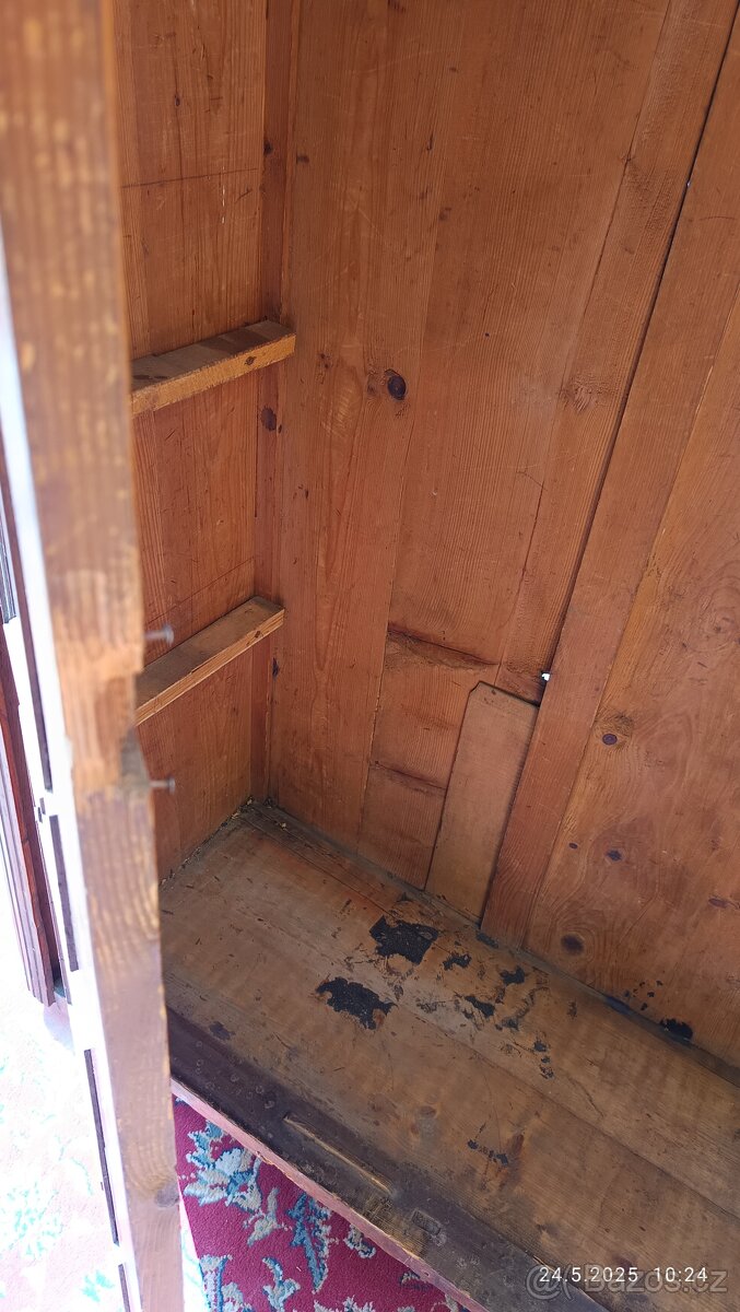 Historická skřín z 1.republiky - 8