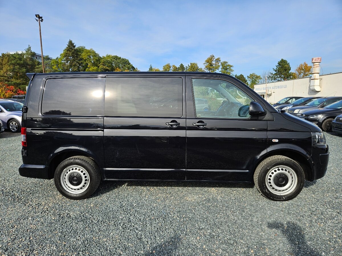 VW TRANSPORTER 2.0TDI 103KW DSG 2010 5MÍST - 8
