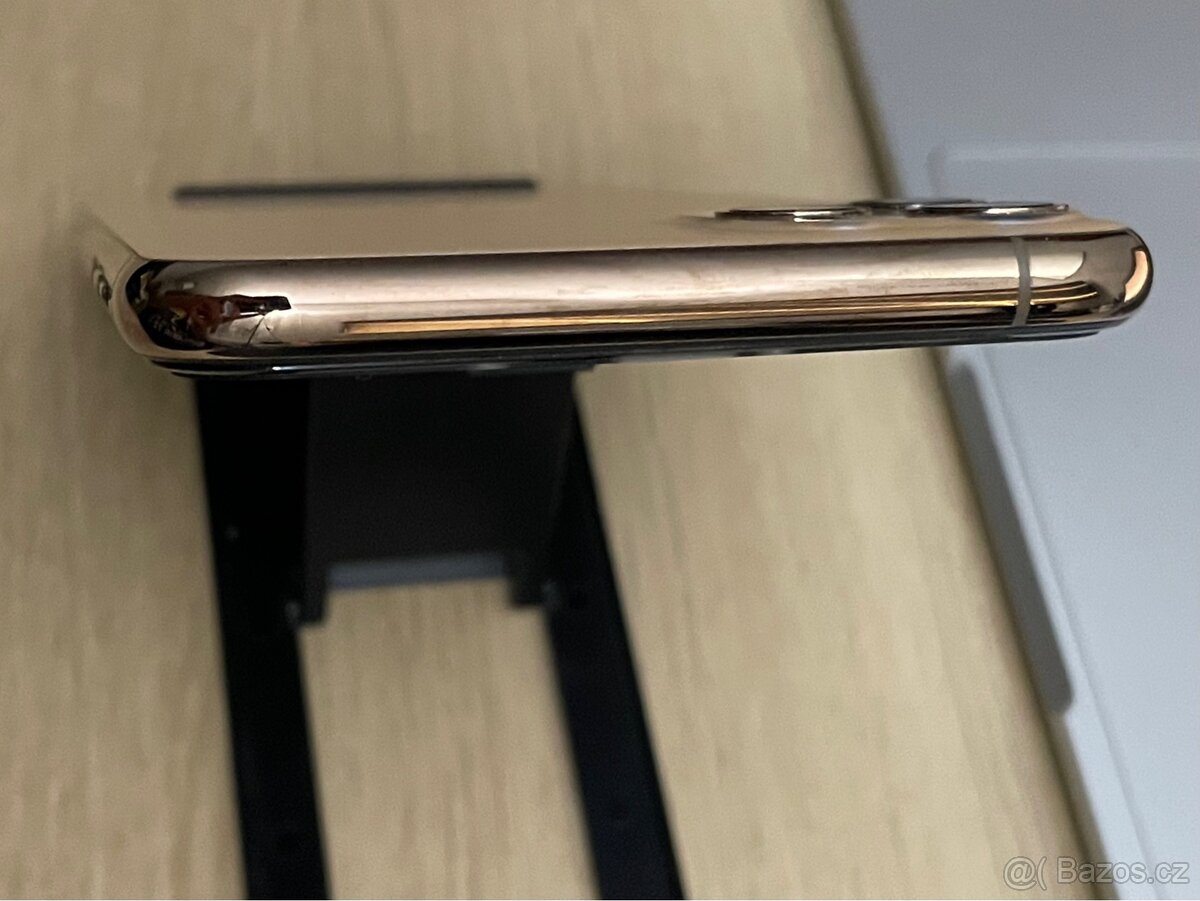 iPhone 11 Pro Max 256 GB - 8