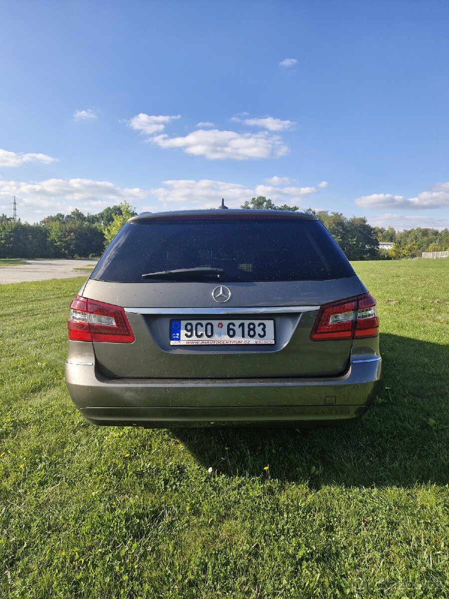 Mercedes E 250 Avantgarde - 8
