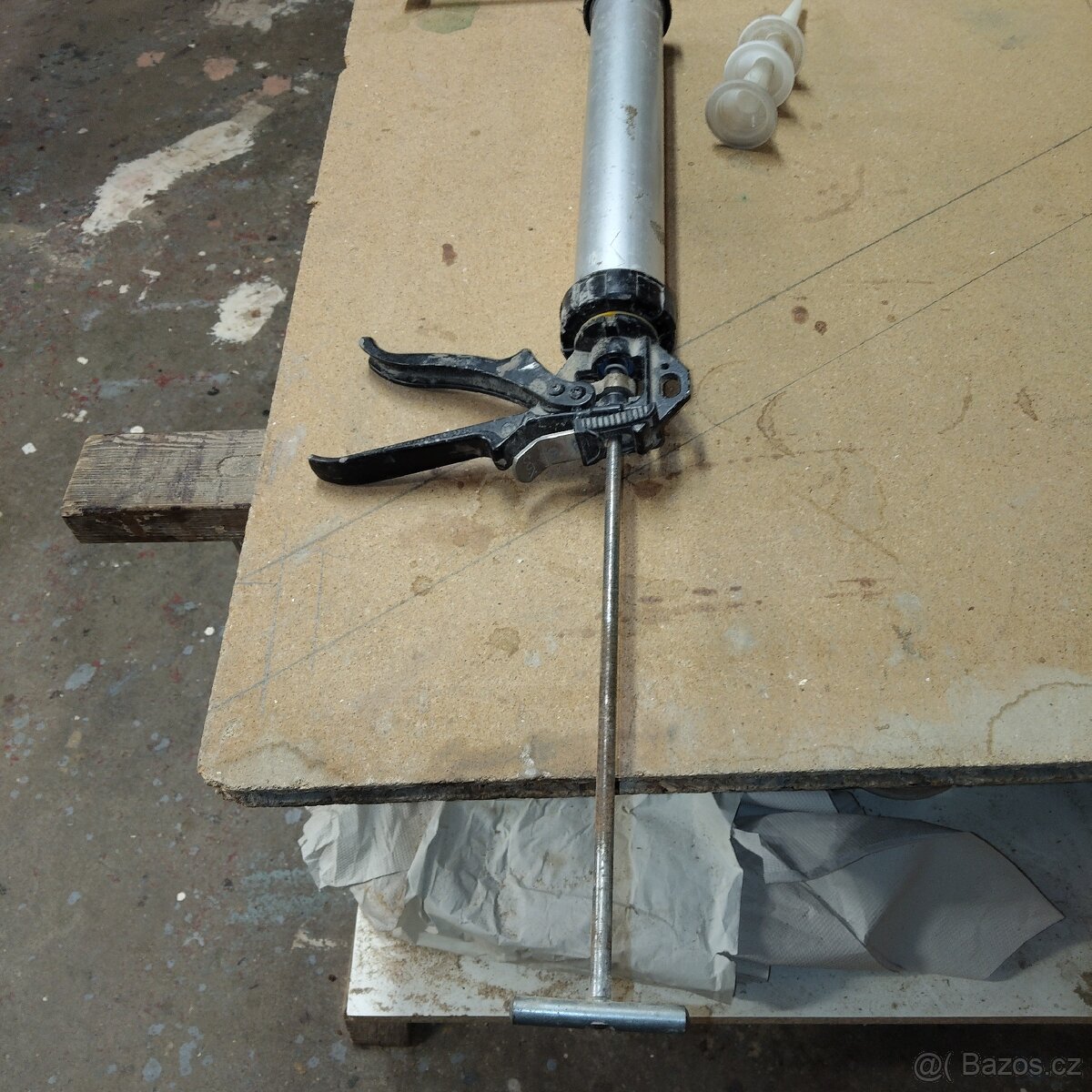 Pistole pro chemickou kotvu - 8