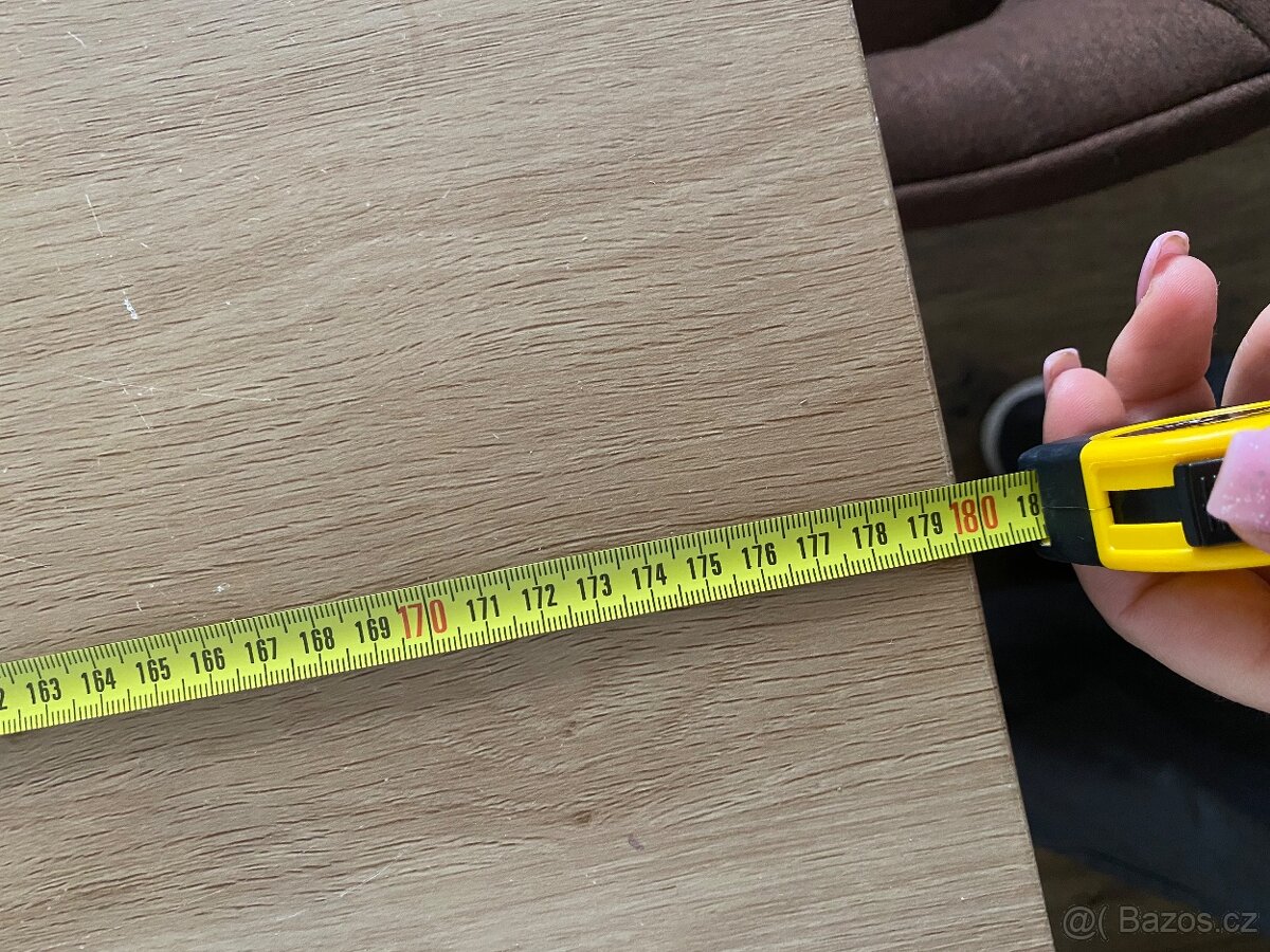 Jidelni stul a 6 jidelnich křesílek - 8