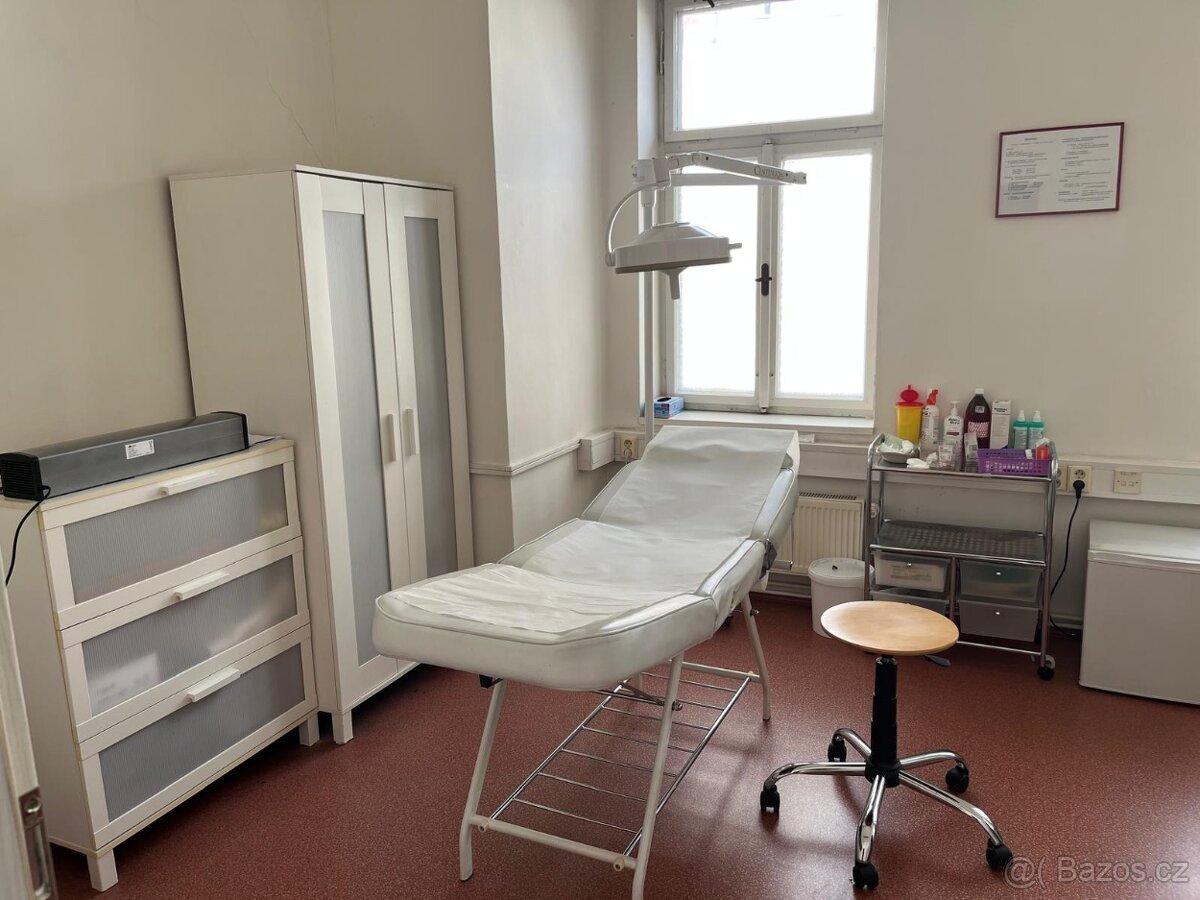 Prodej vybavení zdravotnického zařízení - 8