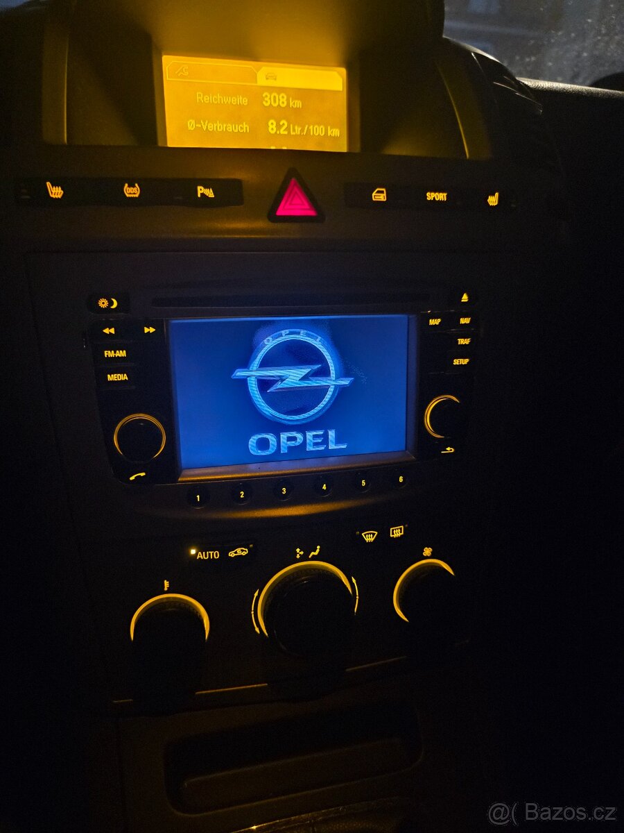 Opel Zafira B OPC LINE - 8