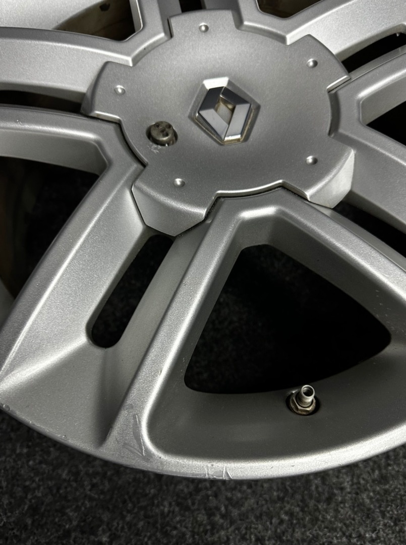Alu Renault 5x108 17” - 8
