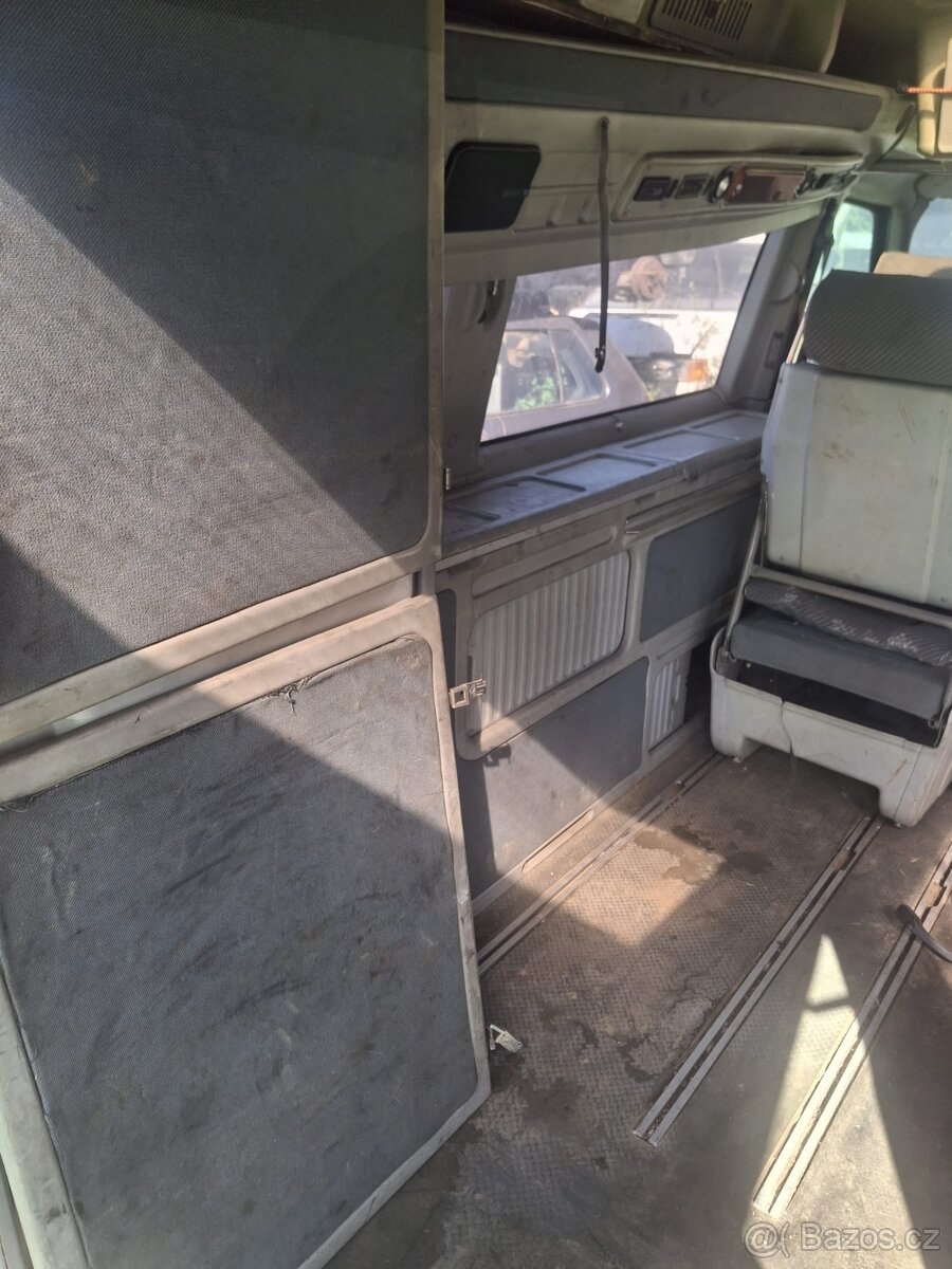VW T4 Maxivan 2.4d - 8