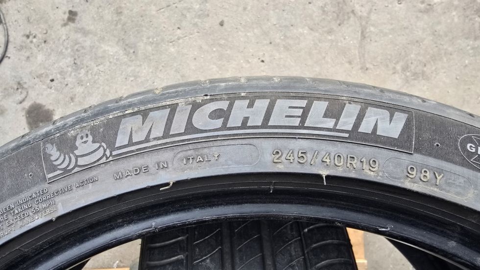 Letní pneu 245/40/19 Michelin Run Flat - 8