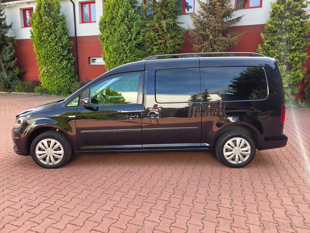 VW Caddy Maxi 2.0TDI 7.míst,tažné,serviska,rozvody,tempomat - 8