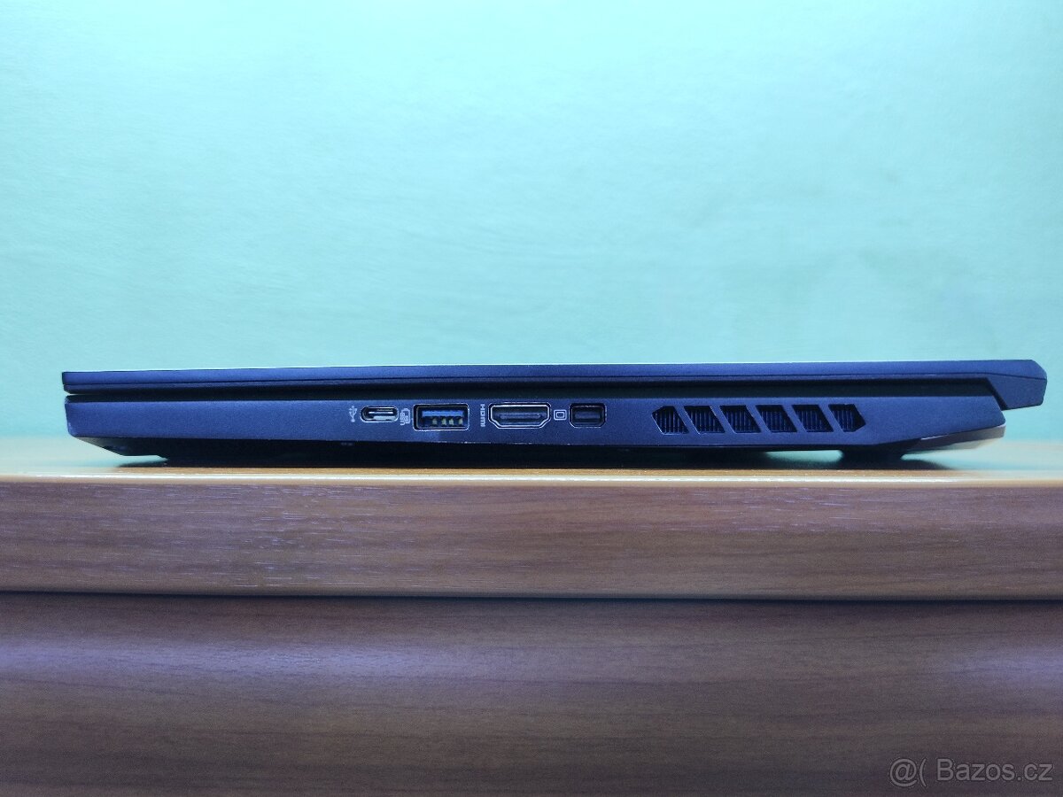 Predator Helios RTX-3080,i7,1TB,RGB-CZ,Kovový. - 8