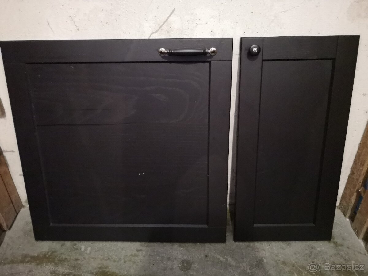 KUCHYNSKÉ DVIŘKA IKEA - 8