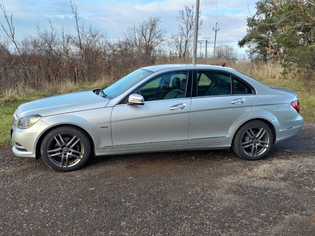 Mercedes Benz C 220 CDI - 8