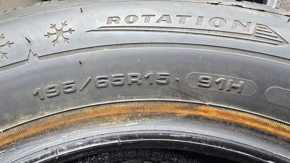 Zimní pneu 195/65/15 Dunlop - 8