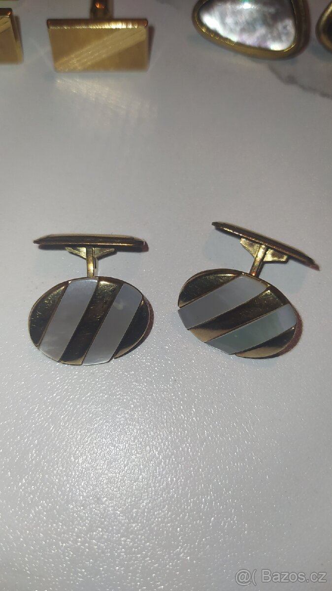 Prodám luxusní manžetové knoflíky 19s - 8