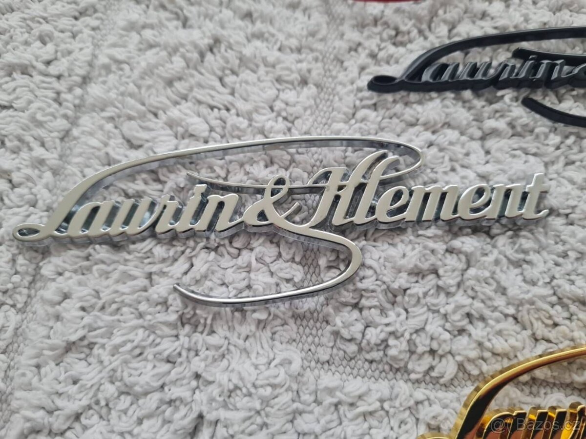 Nápis Laurin & Klement , chrom, zlatý, červený, čierny. - 8