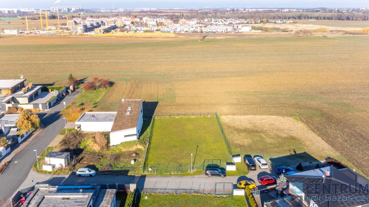 Prodej stavebního pozemku 759m2 - 8