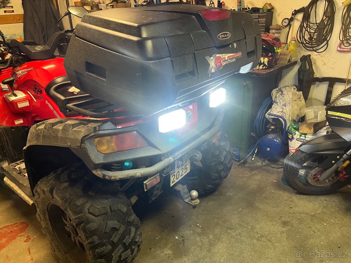 CfMoto Gladiator X8 - 8