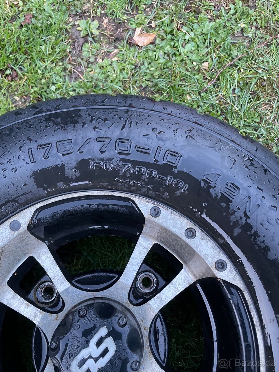 Disky a pneu ACCESS TOMAHAWK/WARRIOR - 8