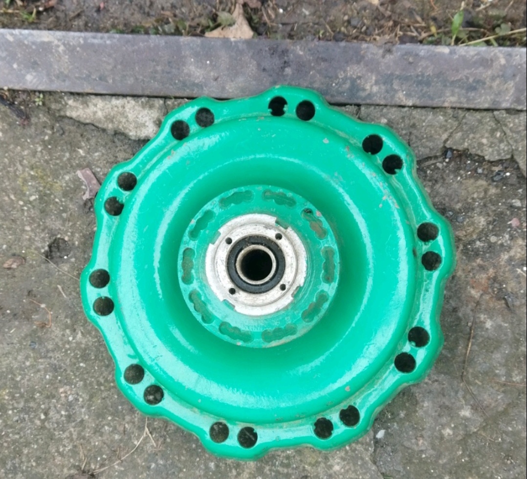 Soukolí 8/37 9/35 10/35 střed kola ráfek buben ložiska - 8