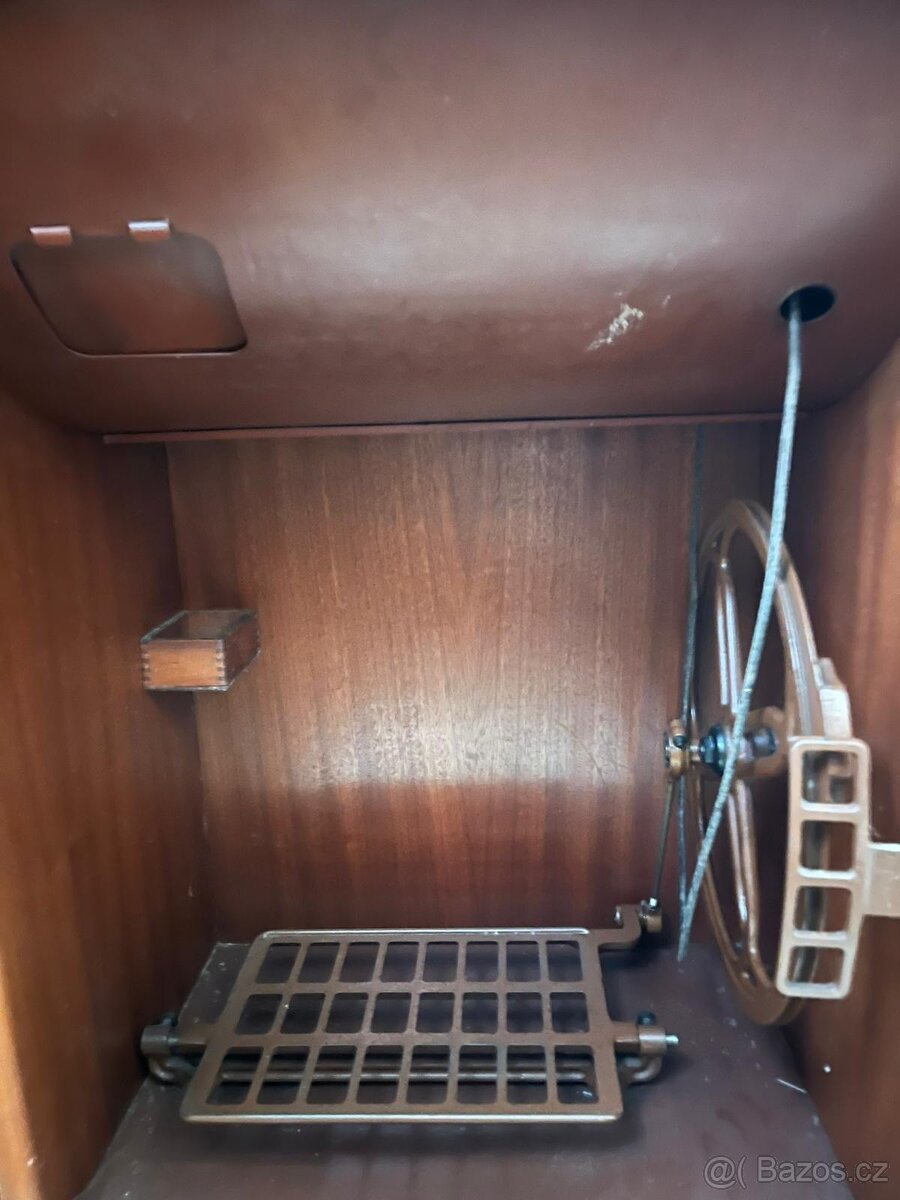 Šicí stroj Minerva - 8