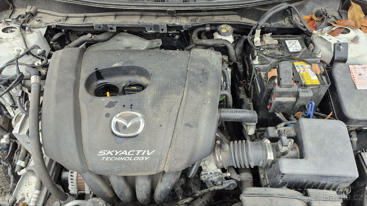 Mazda 2 1.5 benzin rol 2019,najeto 65.000 km - 8