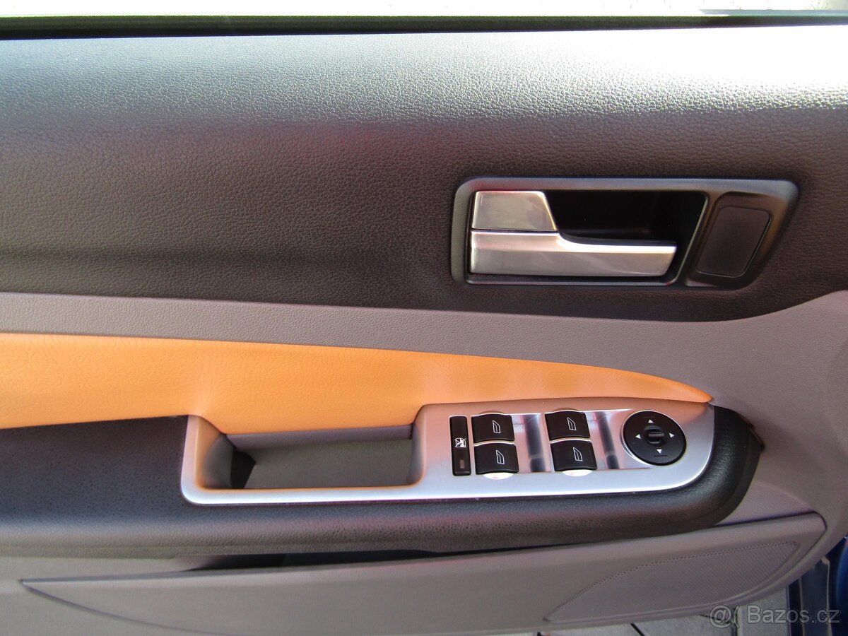 Ford Focus 2.0i , 107 kW benzín, 2008 - 8