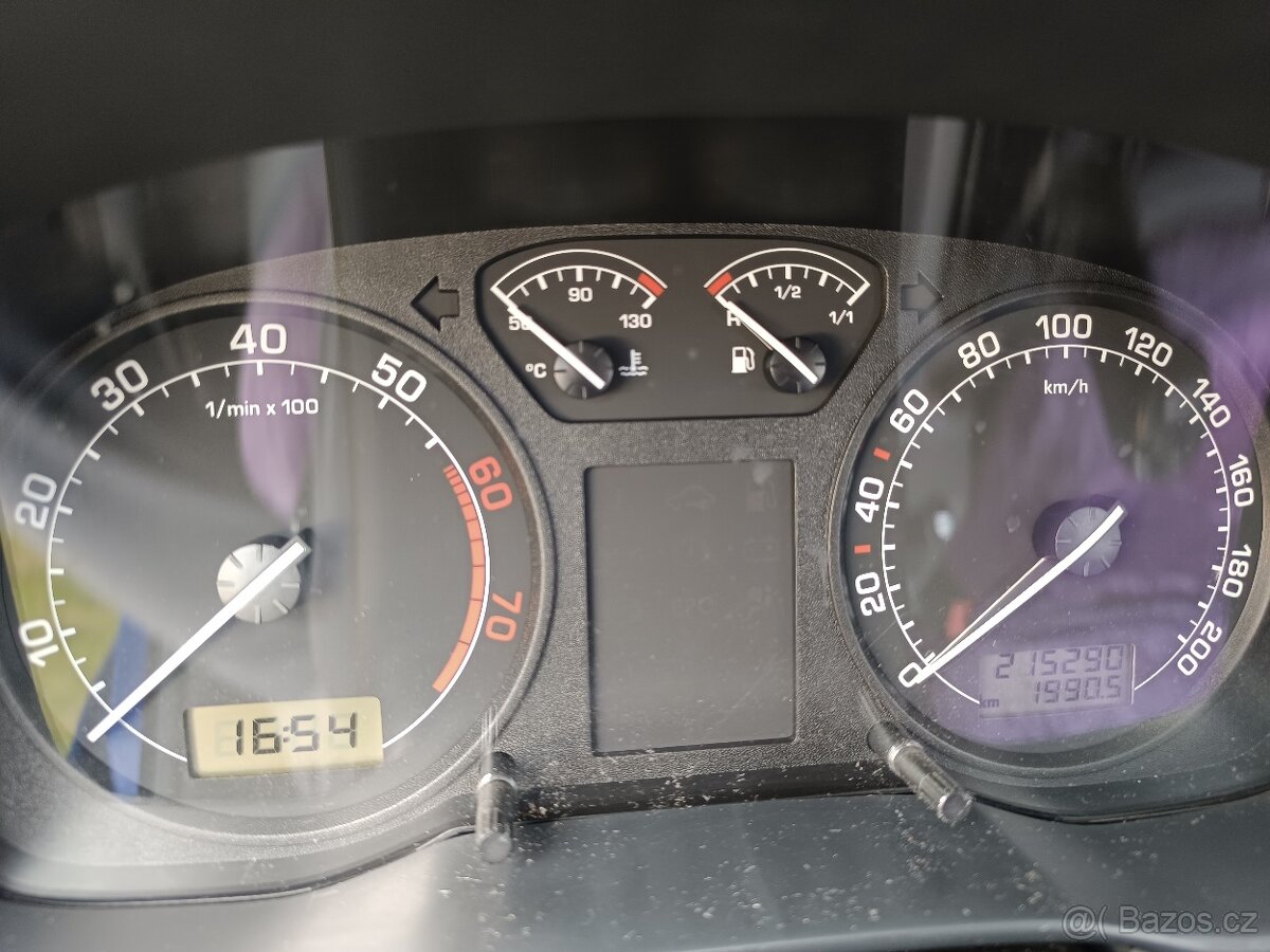 Škoda Octavia 1.6 55kw - 8