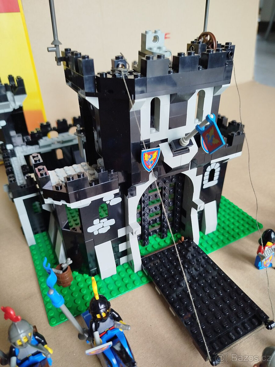 Lego 6085 Black Monarch's Castle - 8