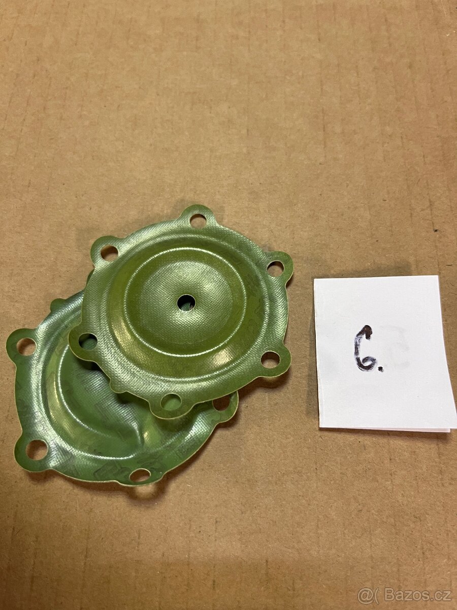 Fiat 127 drobné díly - 8