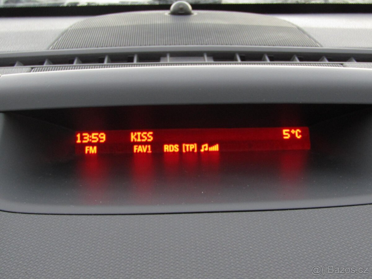 Opel Meriva 1.6i , 74 kW benzín, 2013 - 8