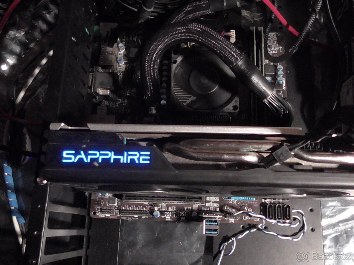 Sapphire Nitro+ Radeon RX 570 8GB GDDR5 - 8