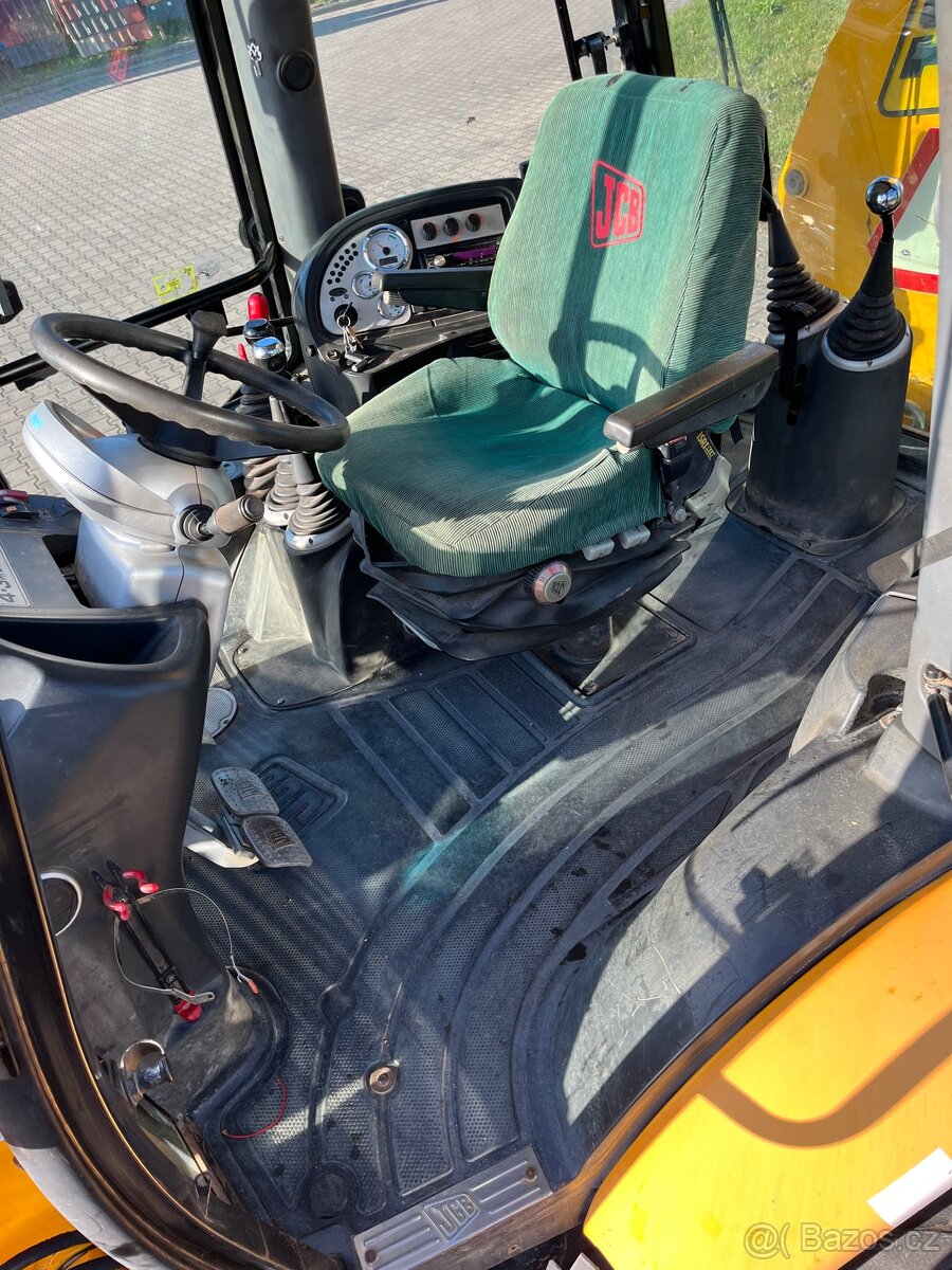 JCB 4CX SUPER SITEMASTER - 8