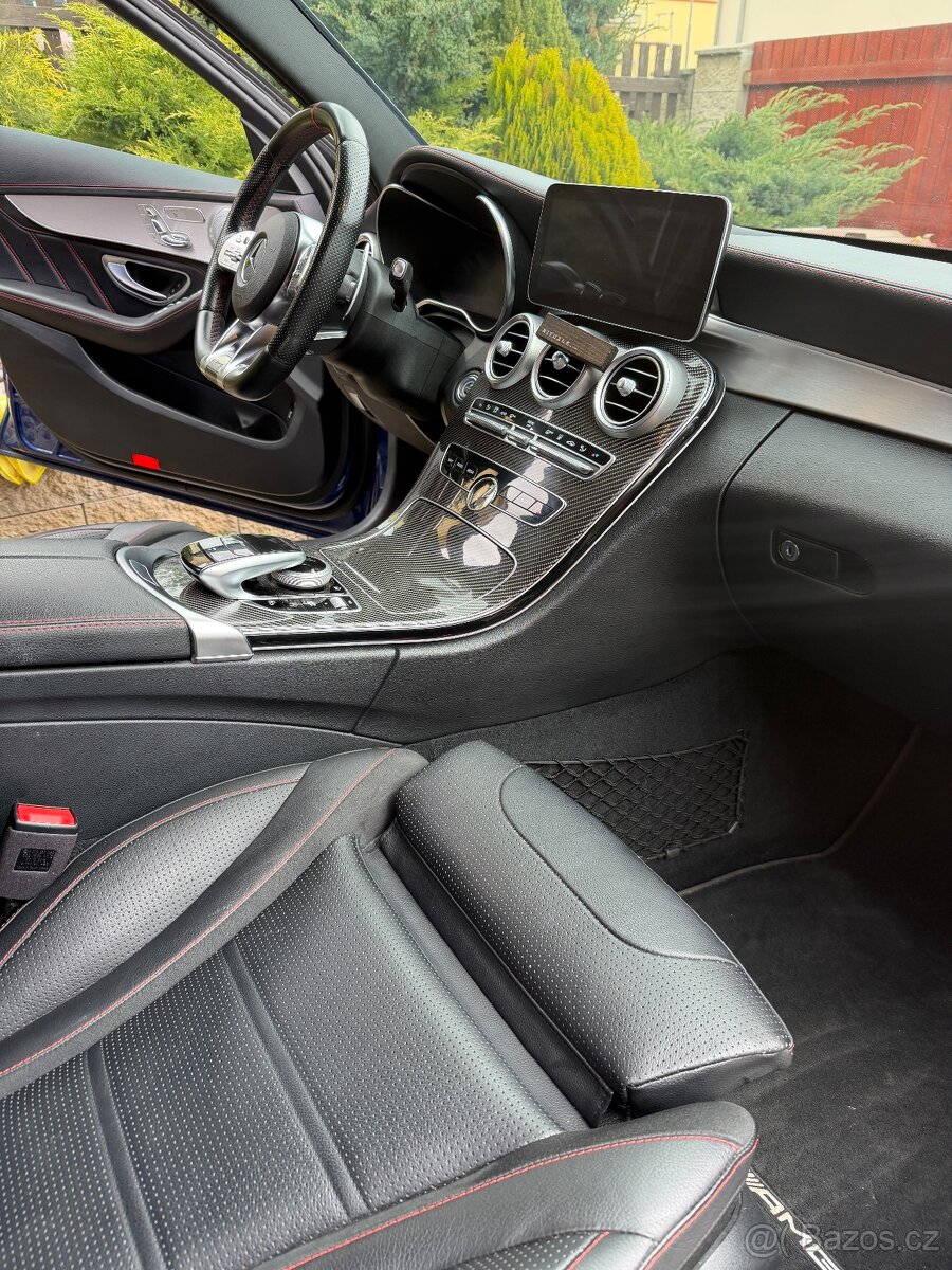 Mercedes Benz C43 AMG - 8