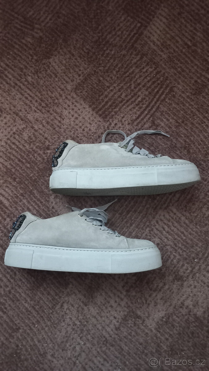 boty, tenisky dámské, velikost 39 1/2 - 8