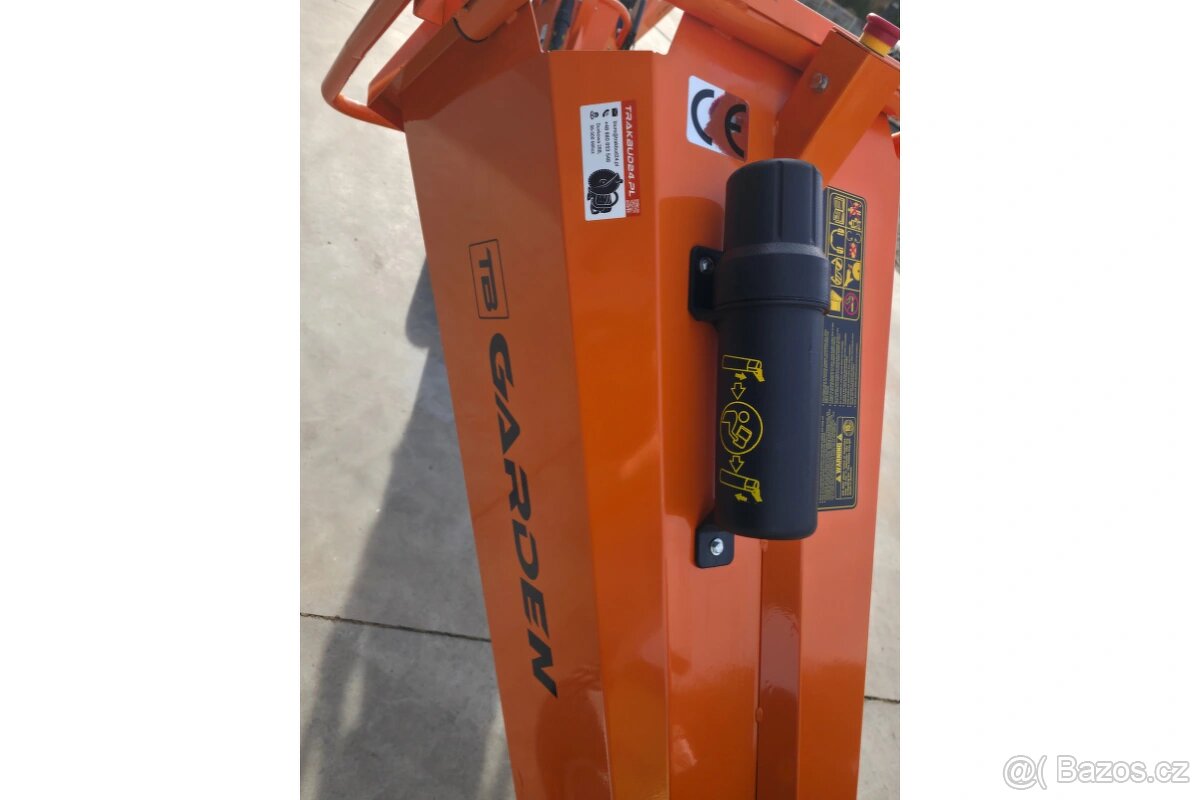 Štěpkovač-drtič-TB GARDEN P4206 - 8