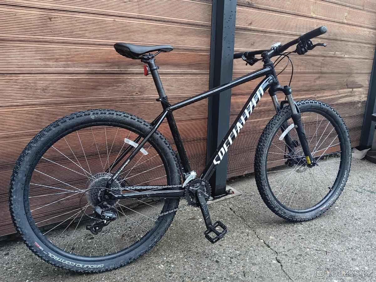 Horské kolo Specialized ROCKHOPPER DO 5Oti KM PŘEVEZU ZDARMA - 8