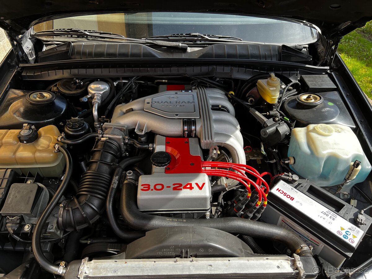 Opel Omega 3000 24V - 8