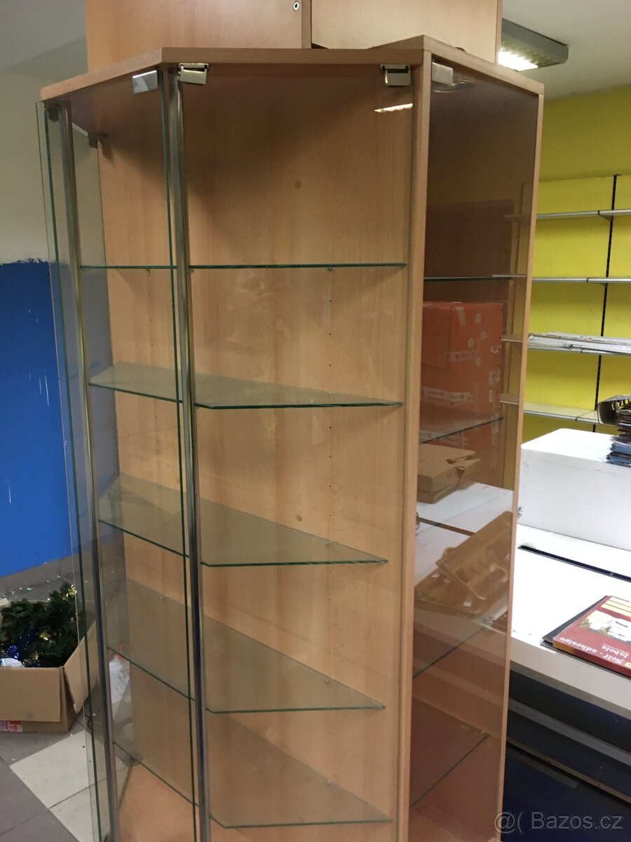Prodejní vitrina - 8